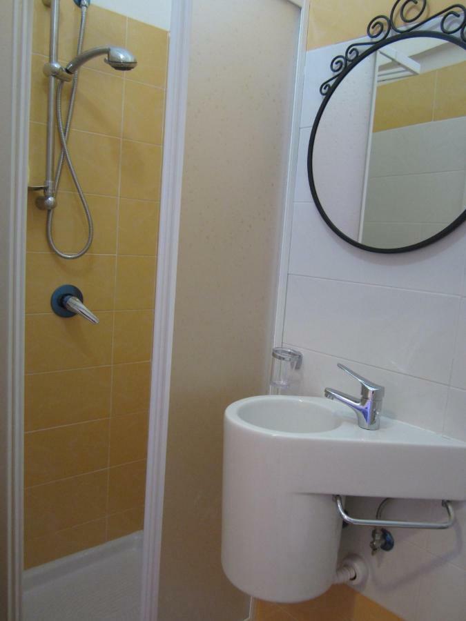 Appartamento Velia Salerno Exterior foto